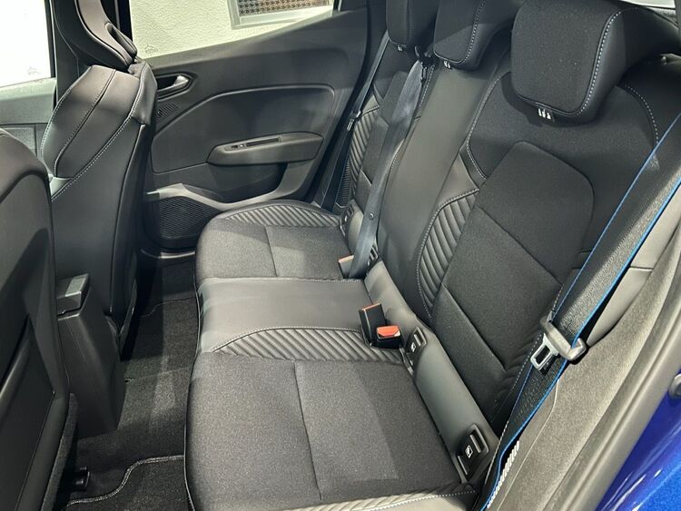 Renault Clio ESPRIT ALPINE HYBRID 145CV foto 23