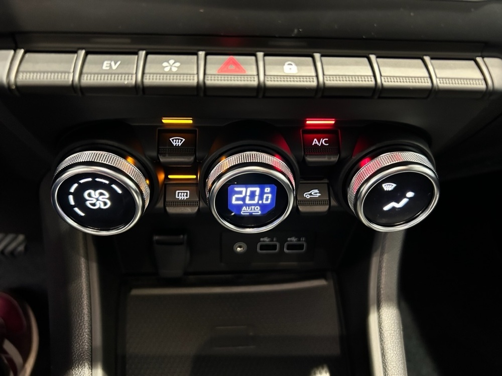 Renault Captur II Techno foto 23