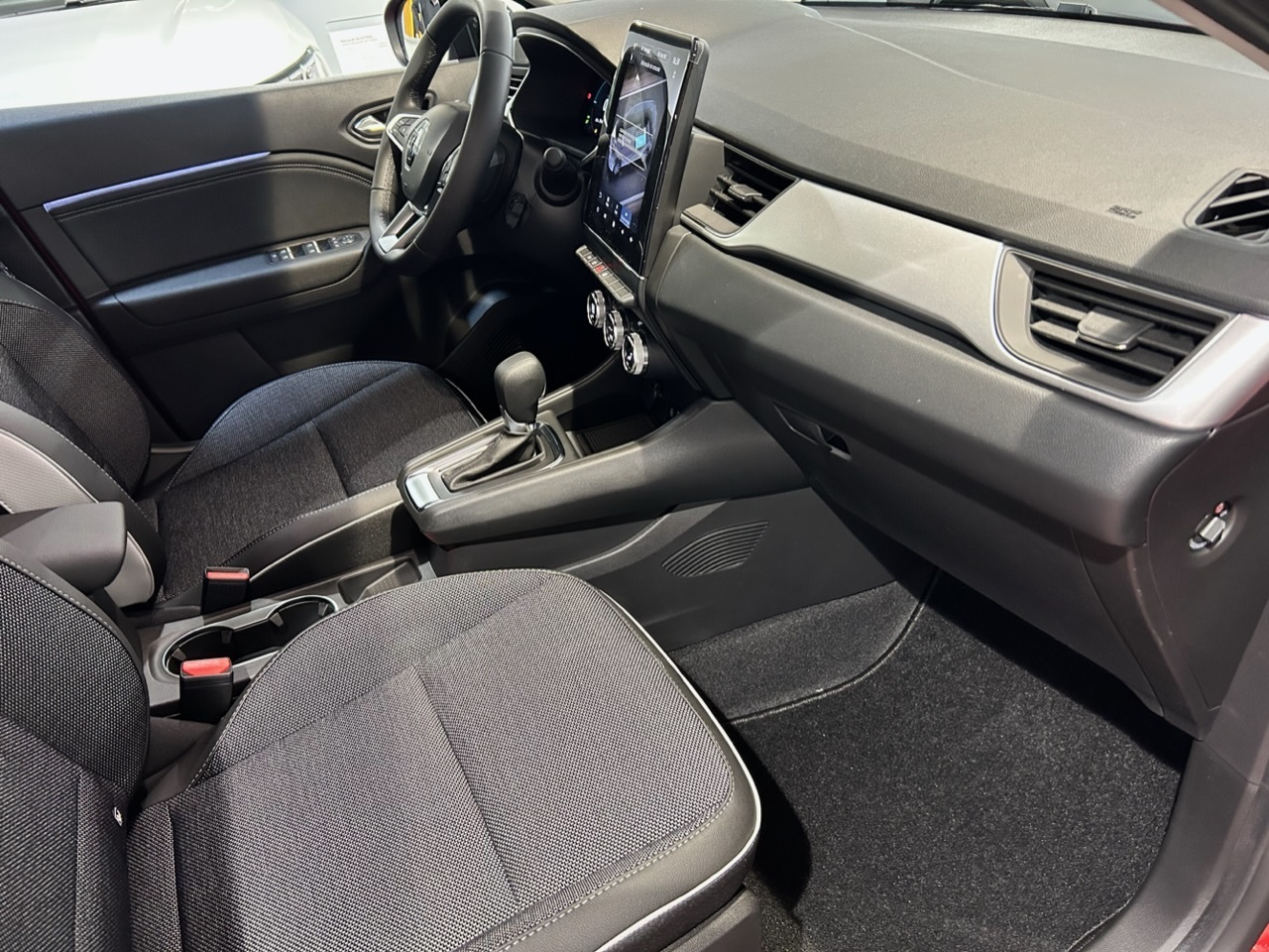 Renault Captur II Techno foto 32