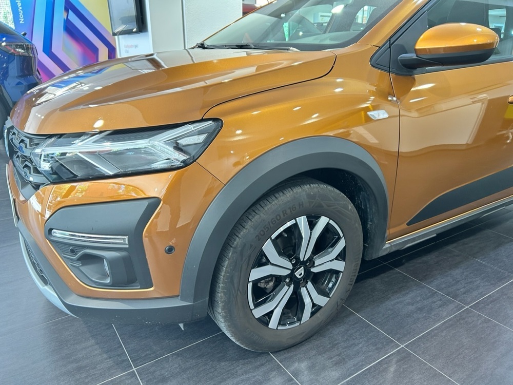 Dacia Sandero Stepway Comfort foto 14