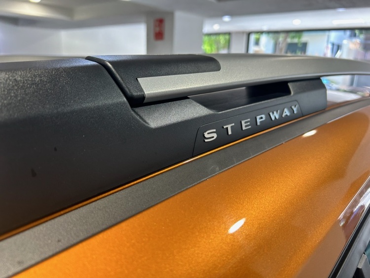 Dacia Sandero Stepway Comfort foto 11