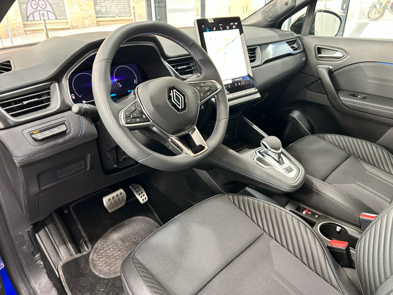 RENAULT CAPTUR SPRIT ALPINE E-TECH FULL HYBRID 145CV foto 12