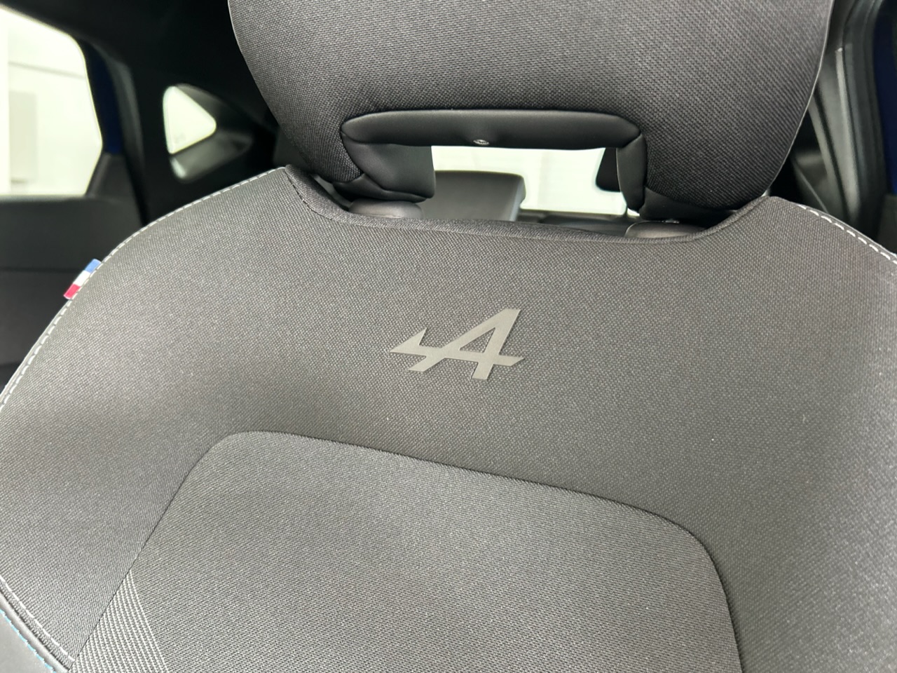 RENAULT CAPTUR SPRIT ALPINE E-TECH FULL HYBRID 145CV foto 17