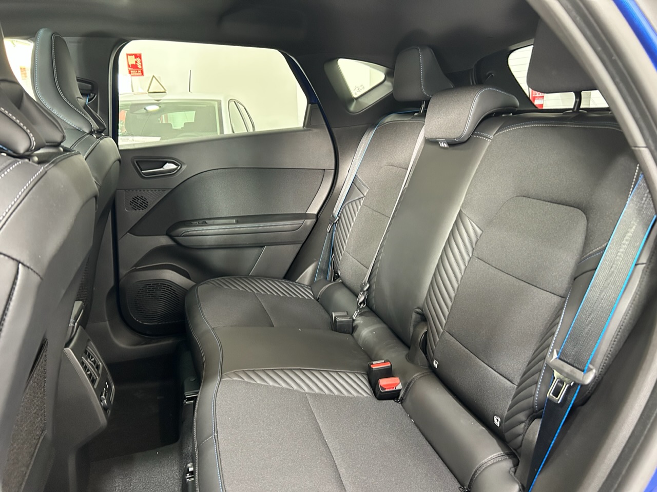 RENAULT CAPTUR SPRIT ALPINE E-TECH FULL HYBRID 145CV foto 29