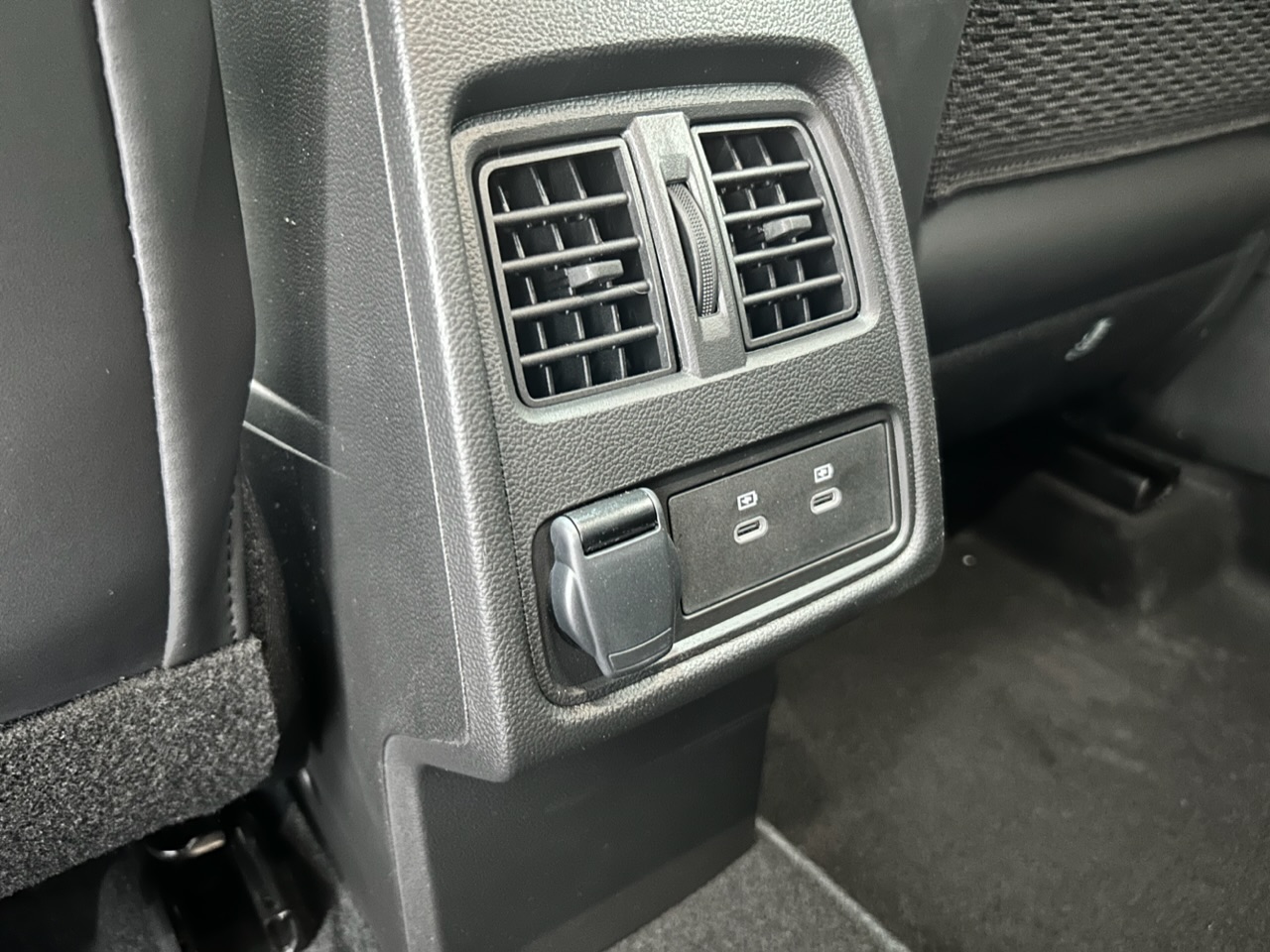 RENAULT CAPTUR SPRIT ALPINE E-TECH FULL HYBRID 145CV foto 30