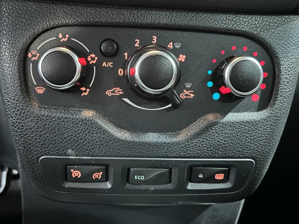 Dacia Dokker Essential foto 14