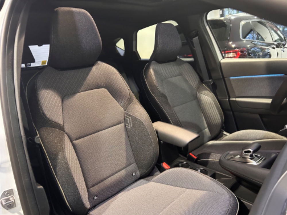 Renault Captur II Techno foto 29