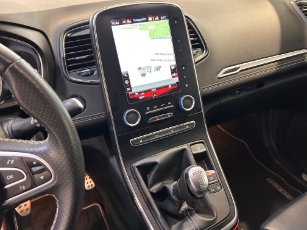 Renault Scenic Grand Black Edition foto 10