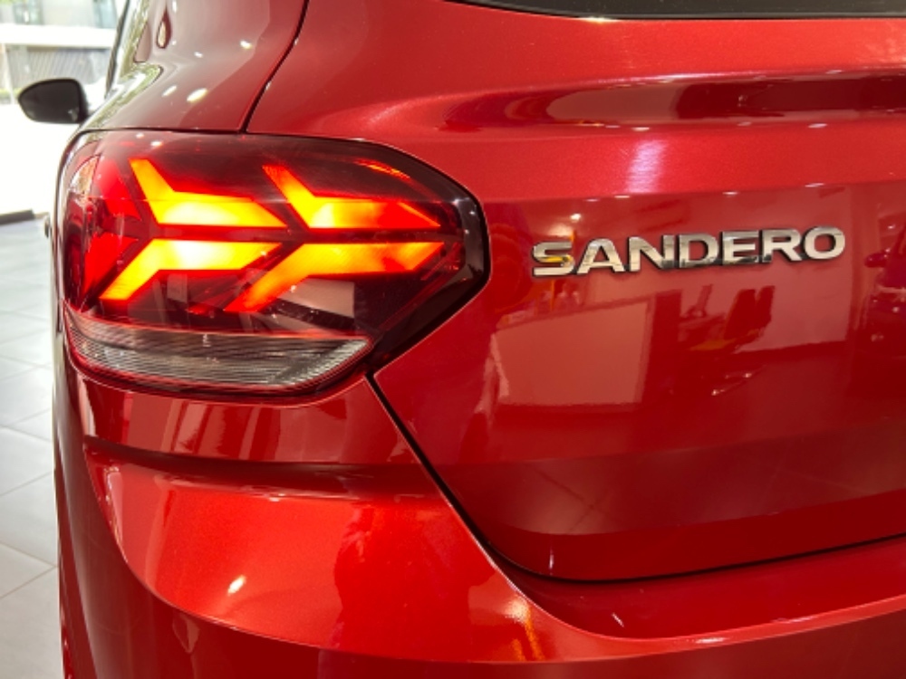 Dacia Sandero Essential foto 8