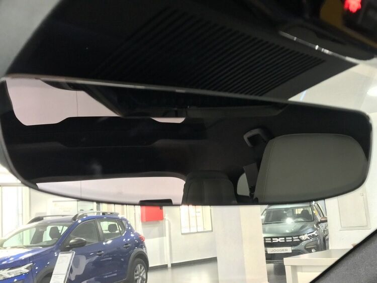 Renault Espace Iconic E-Tech full hybrid 200CV (146kw) foto 22