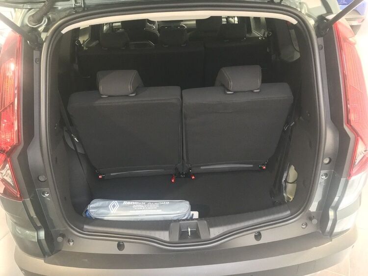 Dacia Jogger EXTREME HYBRID 140CV 7 PLAZAS foto 14