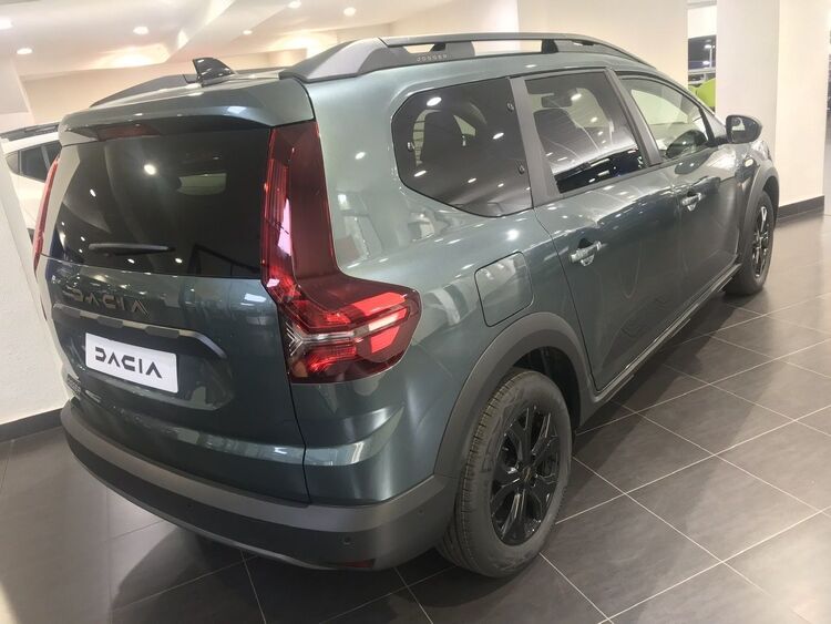 Dacia Jogger EXTREME HYBRID 140CV 7 PLAZAS foto 8